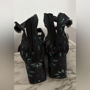 Elegant Black and Green Women's Shoes 3 inches